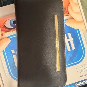 Steve Madden Black Wallet with Gold Accent